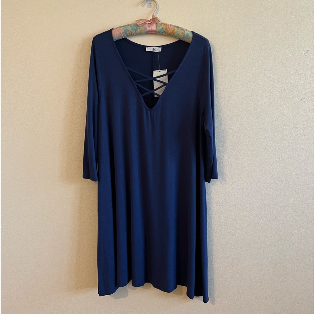Amelia James 3/4 Sleeve Lace Up Dress